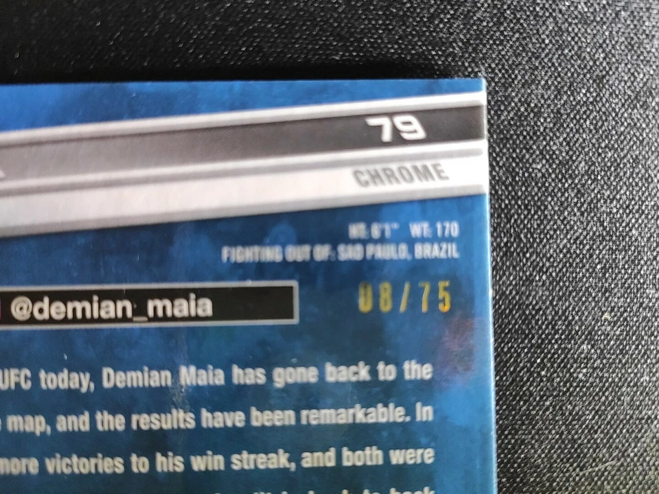 2017 Demian Maia UFC Topps Chrome BLUE WAVE REFRACTOR Parallel SP # /75 RARE ! - Image 3 of 3