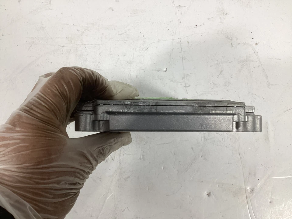 Módulo de control de caja de transferencia BMW 528i 2006-2012 7589831 OEM. Foto 2 de 4