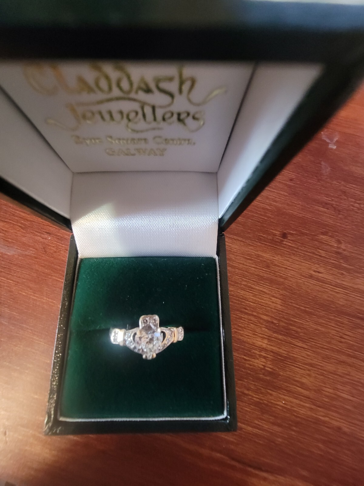 Authentic Claddagh Wedding Ring Set From Ireland. - image 2