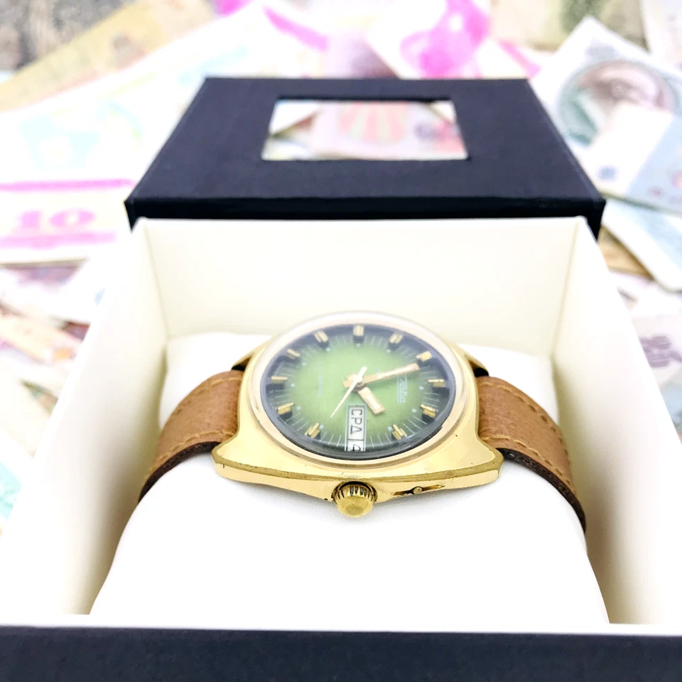 ⚙️ Rare Vintage Slava Classic USSR Soviet 1978s Wrist Watch 2427 Service 🛠 - Image 4 of 4