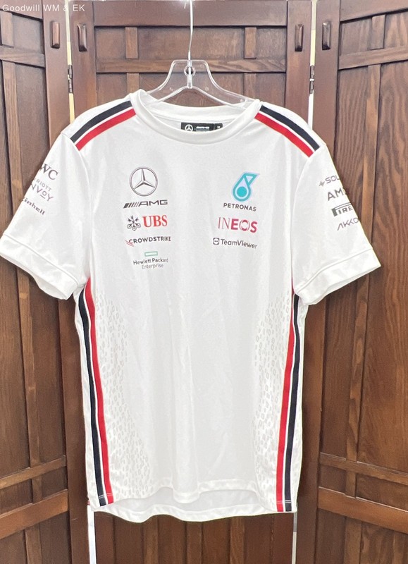 Mercedes-AMG Petronas F1 Team Men's White Team Shirt Size M