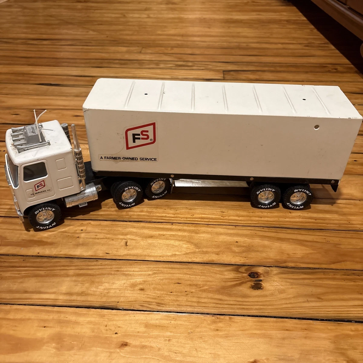 White GMC Diecast Tractor Trailer/Semi for sale | eBay