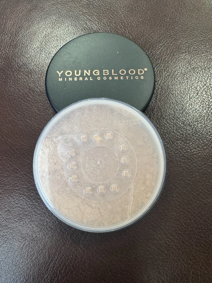 Youngblood 天然散装矿物粉底 中性 无盒 — 第 2/2 张图片