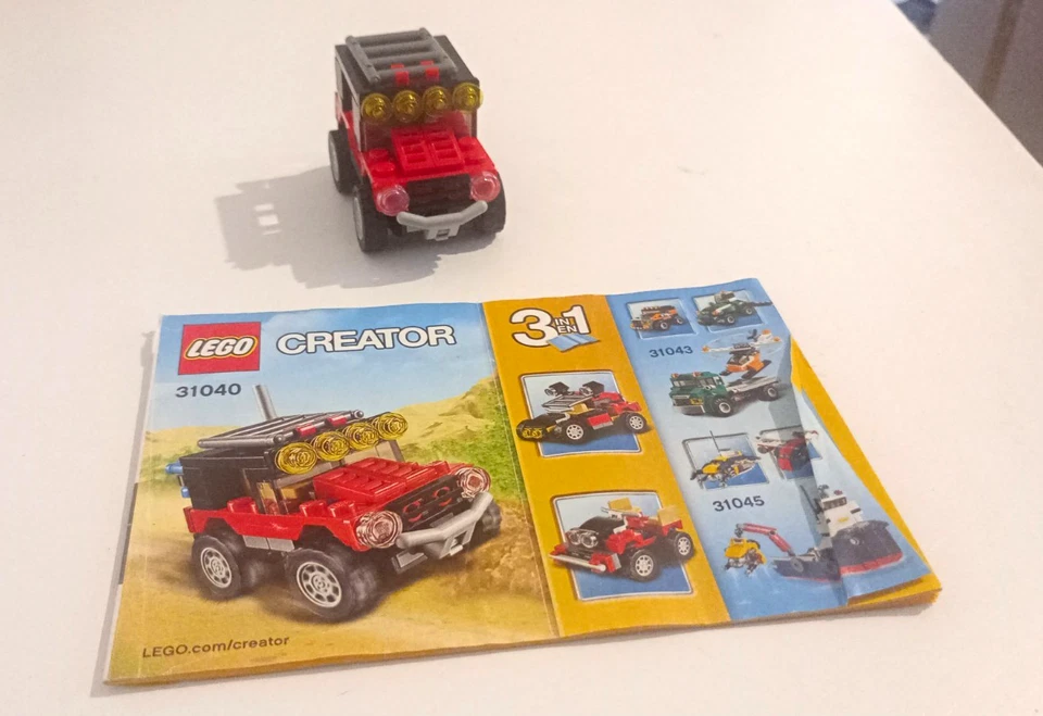 LEGO Creator 31040 Desert Racers