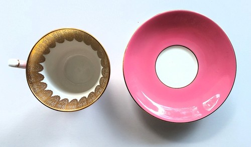 AYNSLEY #2965 corset shape cup & saucer pink gold filigree lace HTF England MCM - Picture 2 of 17