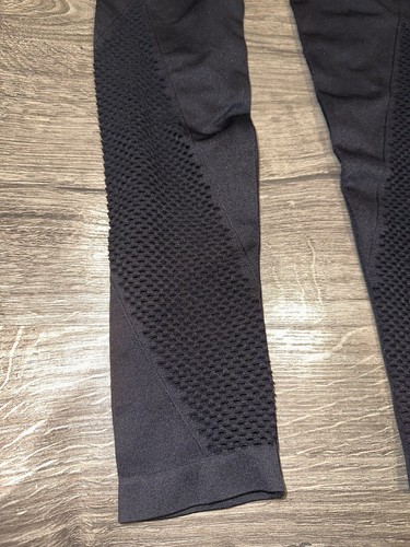 Leggings de malla marca Z pequeños negros para correr gimnasio yoga adelgazantes pequeños - Imagen 4 de 7