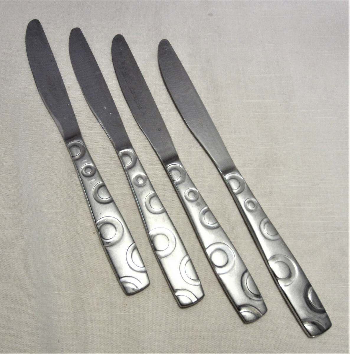 Cambridge Stainless Steel Hemisphere Pattern Flatware - Geometric Circles Design, Glossy With Frosted Accent