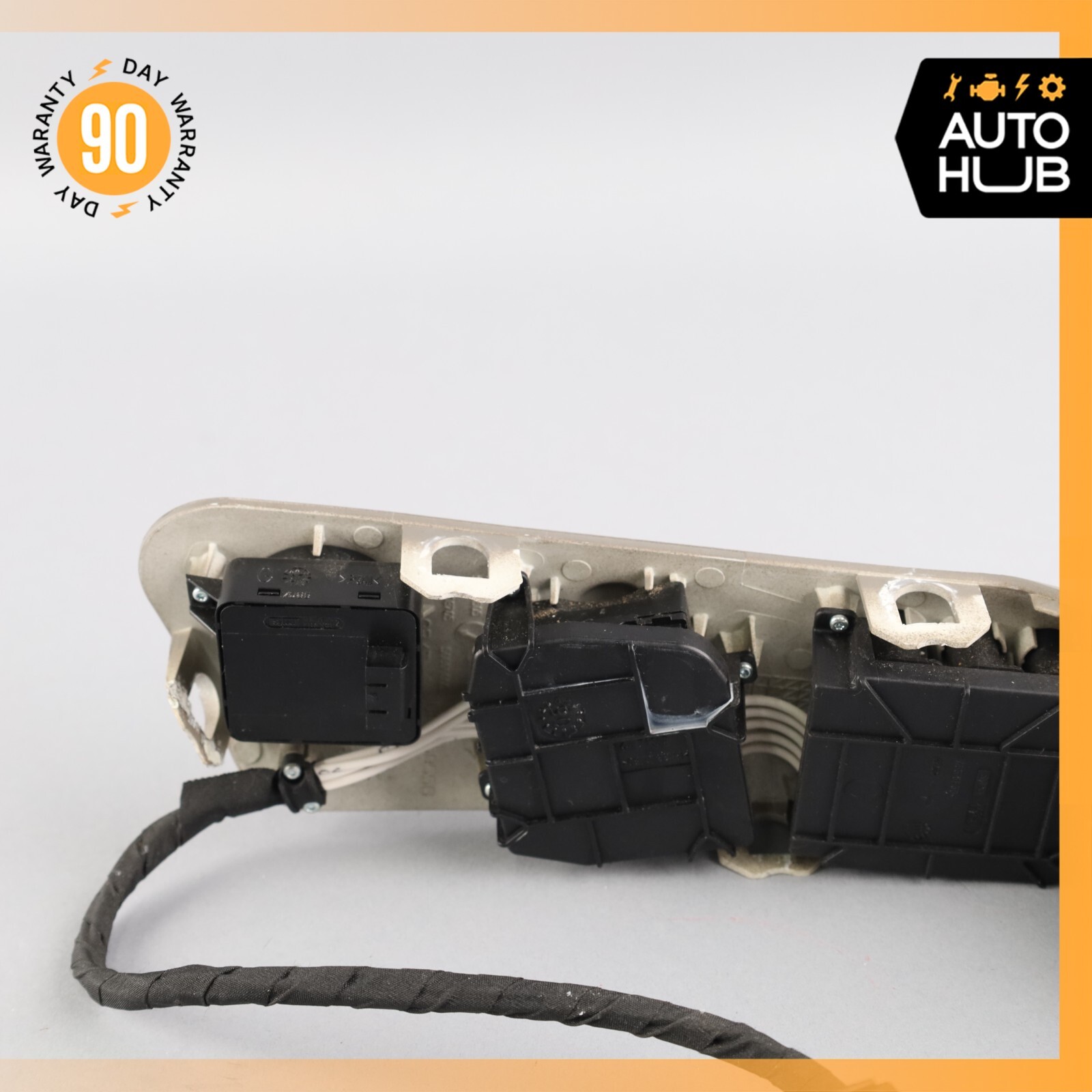 Maserati Quattroporte M139 Front Left Side Seat Control Memory Switch OEM 75k
