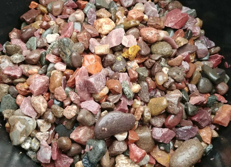 15 lbs Natural Ruby Red. With Aquarium Gravel, Stones. Mix