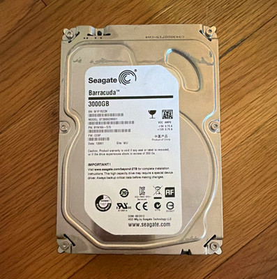 Seagate BarraCuda 3TB 3.5'' SATA Internal HDD 7200RPM 64MB ST3000DM001