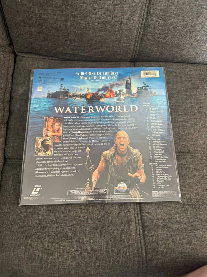 Water World - LaserDisc 2 Disc Set Letterbox Edition - Kevin Costner - 1996 Foto 2 de 2