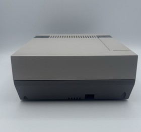 Nintendo NES System New 72 Pin +2 Controllers, Zapper Mario Duck Hunt Manual