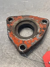 1961 Allis Chalmers AC D17 Tractor PTO Seal Holder Retainer 230609