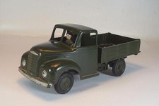 Britains, skala 1:32, 4-kołowa ciężarówka wojskowa armii, ciężarówka #7404