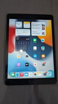Apple iPad 7th Generation 32GB Wi-Fi + 4G A2198 10.2 in Space Grey