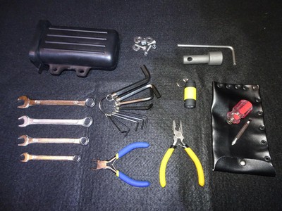 suzuki ts 250 x tsx250 rh 1984-89 Werkzeugkasten und Werkzeugsatz