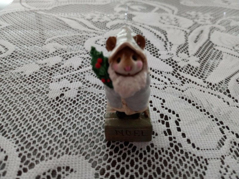 Wee Forest Folk M-164 Father Christmouse in Grey/Mint Condition/Retired