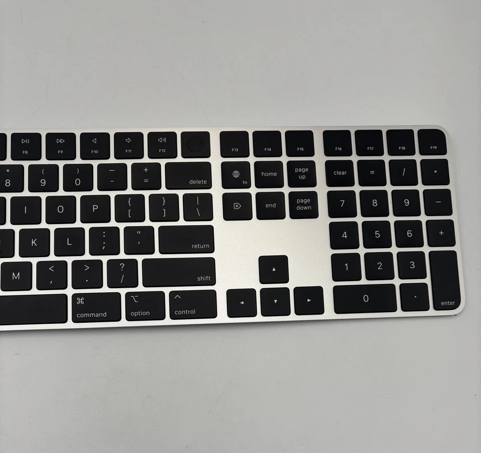 Apple Magic Keyboard with Touch ID and Numeric Keypad: Wireless, Bluetooth, - Image 3 of 4