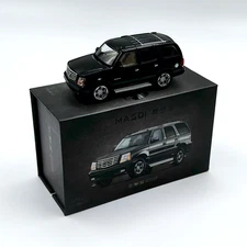 1:64 2005 Cadillac Escalade Black Alloy Diecast Model Car Metal SUV Vehicle
