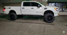 2017 Nissan Titan 