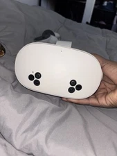 Meta Quest 3S Headset 128GB, Controllers Included