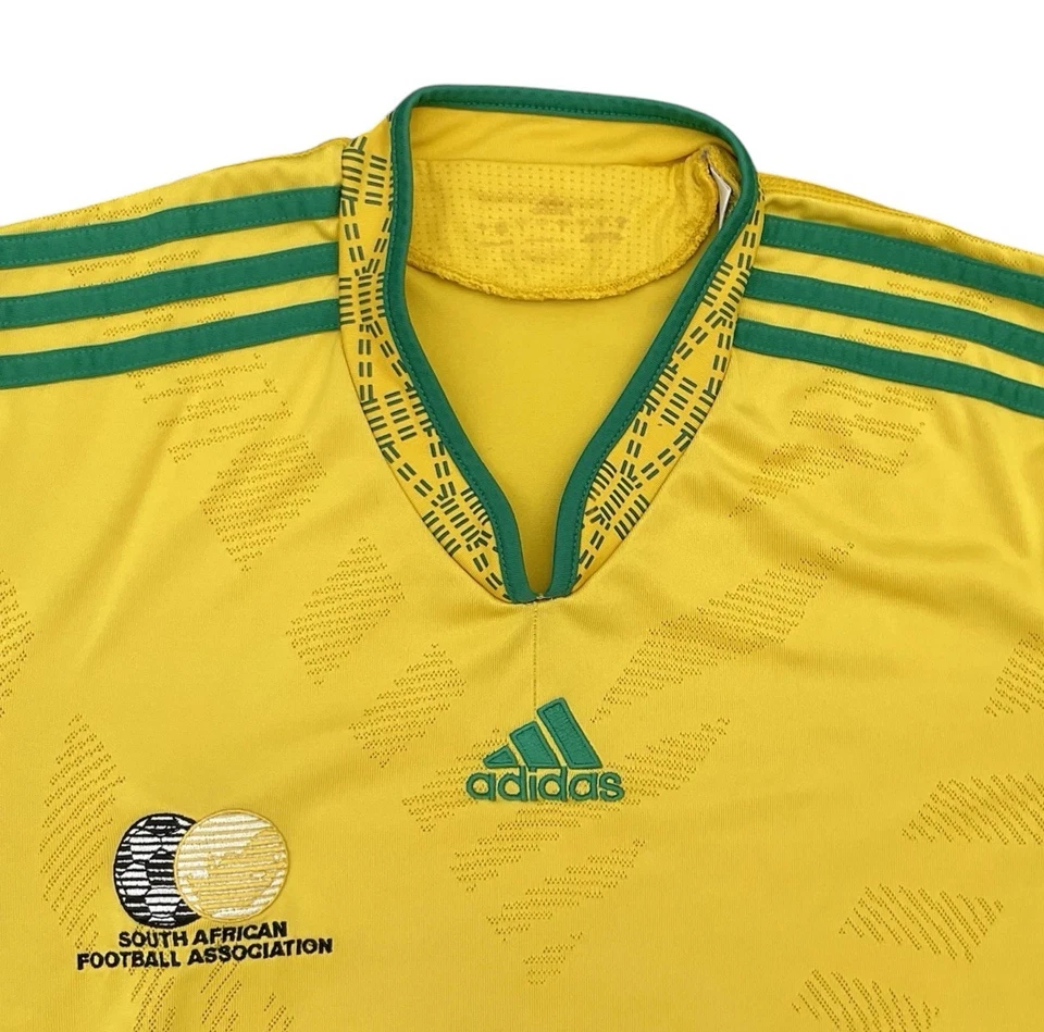 SOUTH AFRICA 2010-11 HOME FOOTBALL SHIRT SMALL ADULT (GOOD) ADIDAS CODE P41442 - Image 4 of 4
