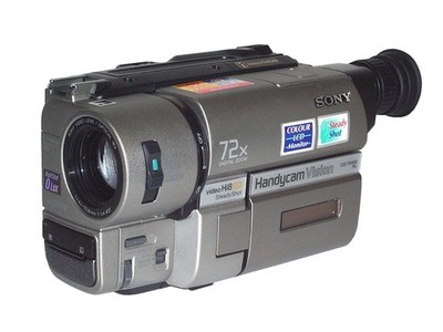 Sony Handycam CCD-TRV69E Hi8 Camcorder - 8mm Video Camera Recorder