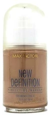 Max Factor New Definition Perfecting Makeup (Select Color) 1.25 oz Full-Size