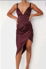 missguided satin burgundy(plum) dress size 6(will Fit 8)New,no Tag