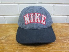 Vintage Nike USA Wool Snapback Spell-Out Hat Low Profile Block Raised Letters