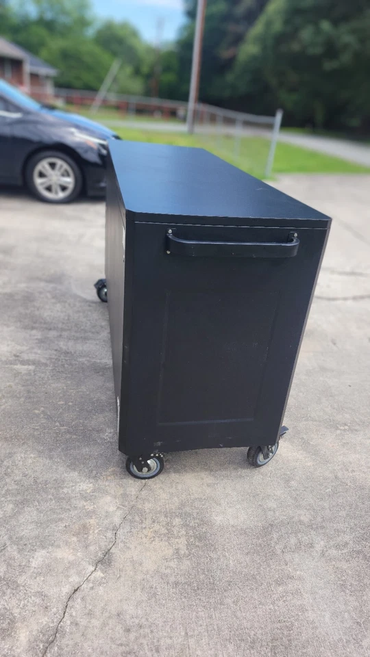 Montezuma Tool Box - 72" x 20" 16 Multiple Outlets & Black Powder Coat Finish - Image 4 of 4