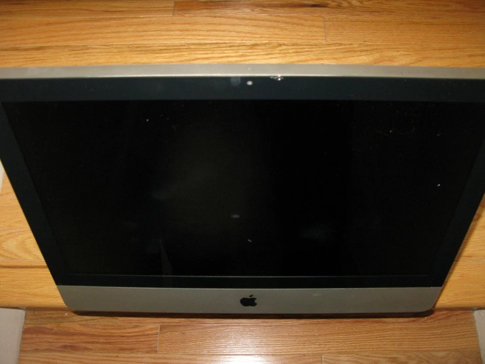 Apple iMac Mid 2011 A1311 21.5" Intel Core i5 2.7ghz 8 GB / 250GBHDD OS X Sierra - Image 3 of 4