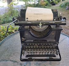 Vintage 1930’s Remington Type writer no. 16   thumbnail