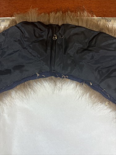 Vintage Lot of  2 Fur Collars for Coat / Sweater Fox? Mink? Super Soft & Warm - Picture 8 of 15