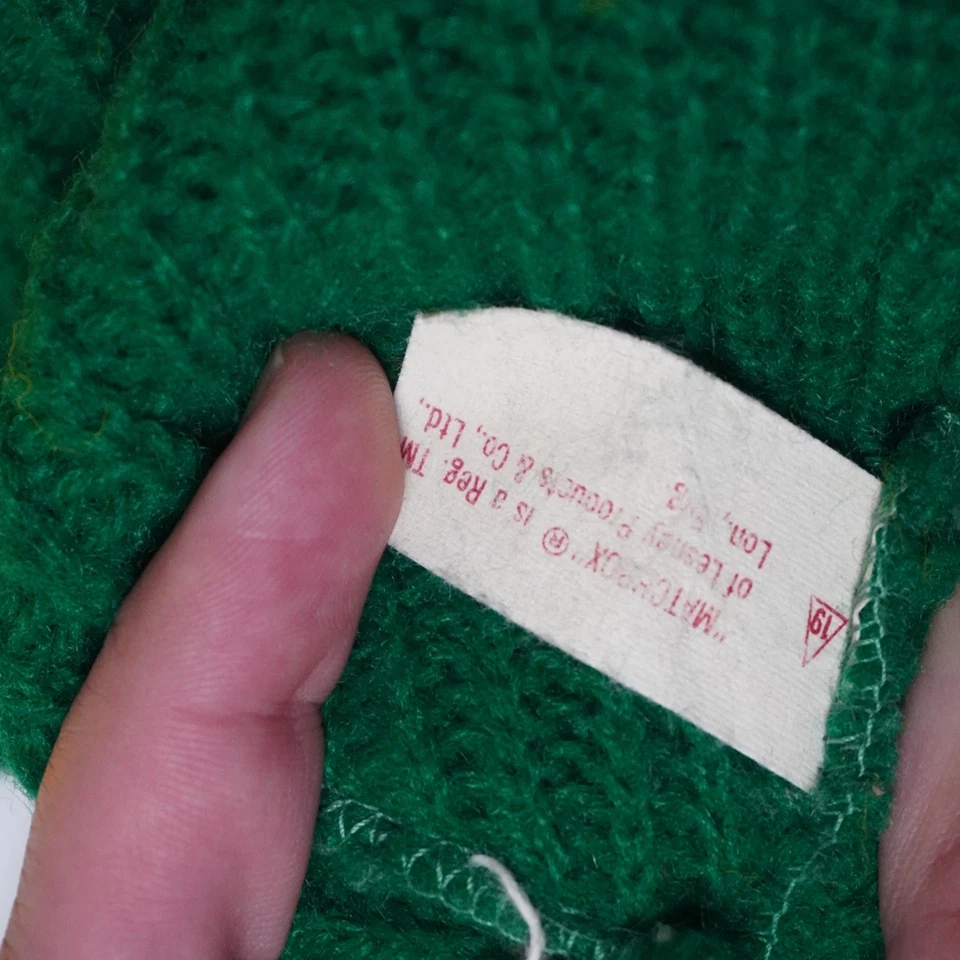 Gorro de invierno Matchbox Kids tejido pompón verde amarillo logotipo de coche Foto 4 de 4