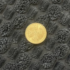 Isle of Man 5p Pence Gaut s Cross Carving 2002 - Circulated 