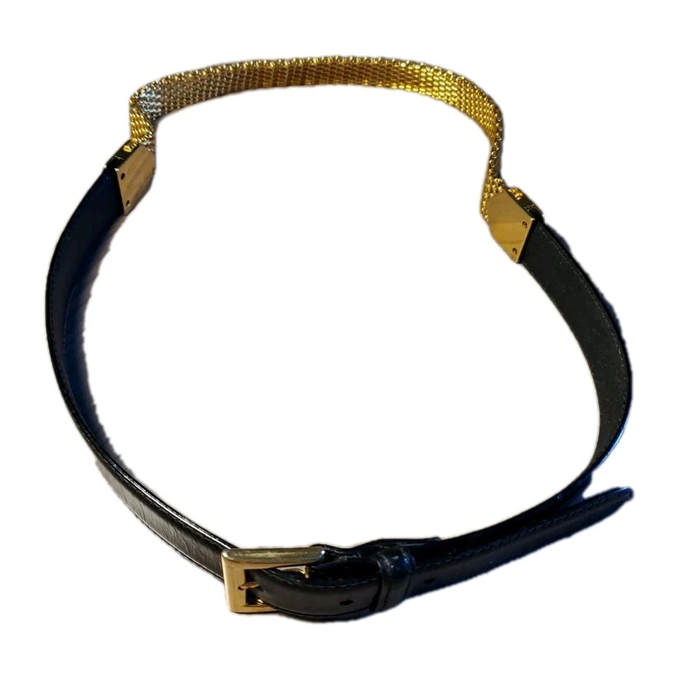 Cinturón de charol negro cadena dorada Versace Two Medusa vintage Italia Foto 2 de 4