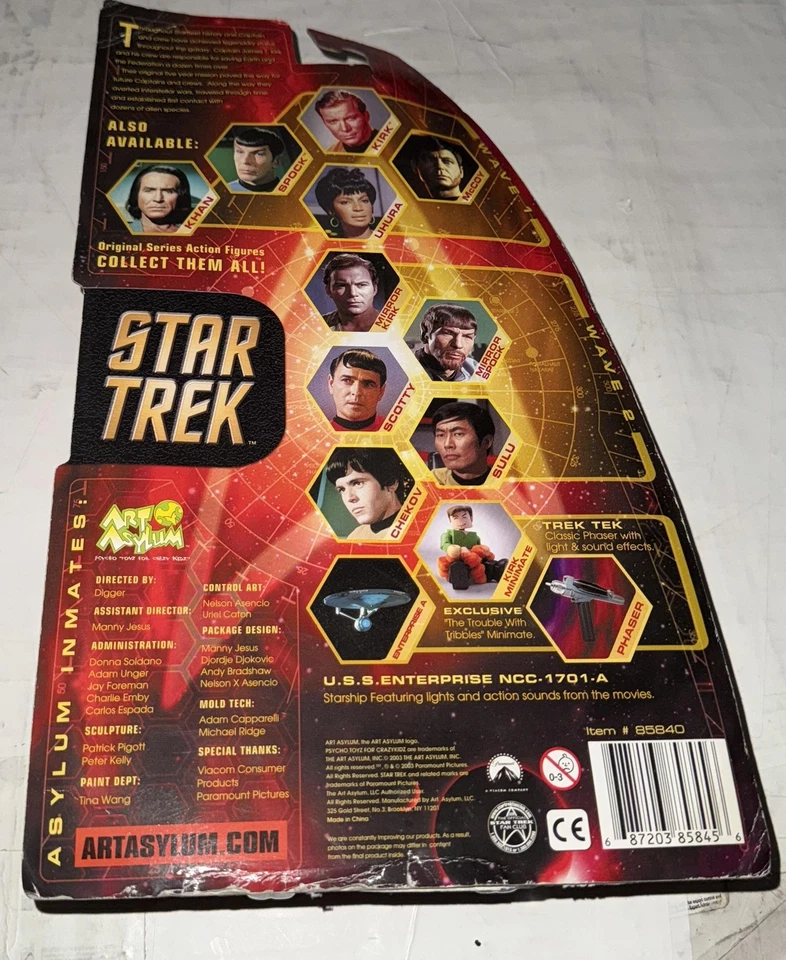 Star Trek Ensign Pavel Chekov Action Figure w/ Starfleet Gear Wave 2 Art Asylum - Image 2 of 2