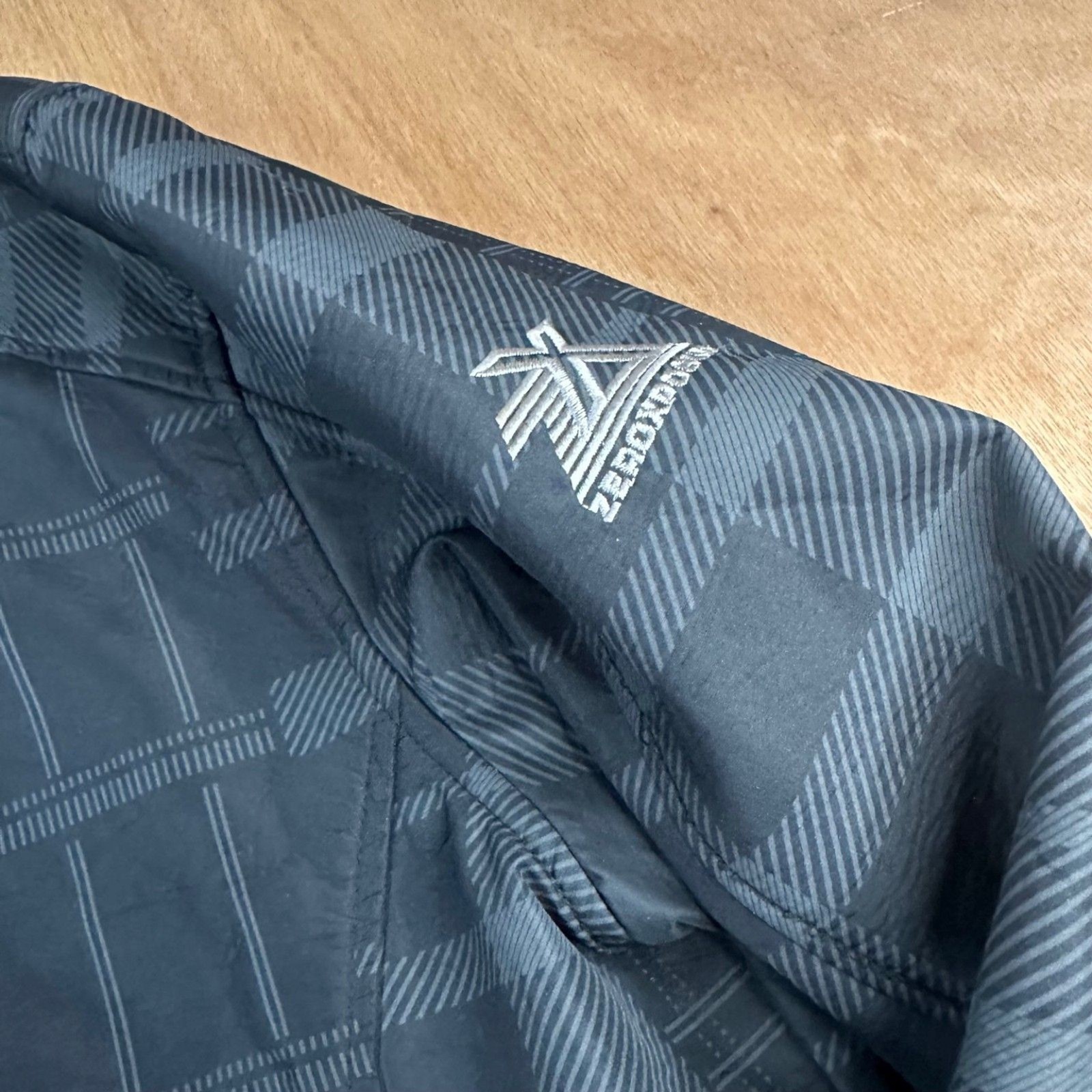 ZeroXposur Men’s Medium Softshell Jacket Black Gr… - image 3