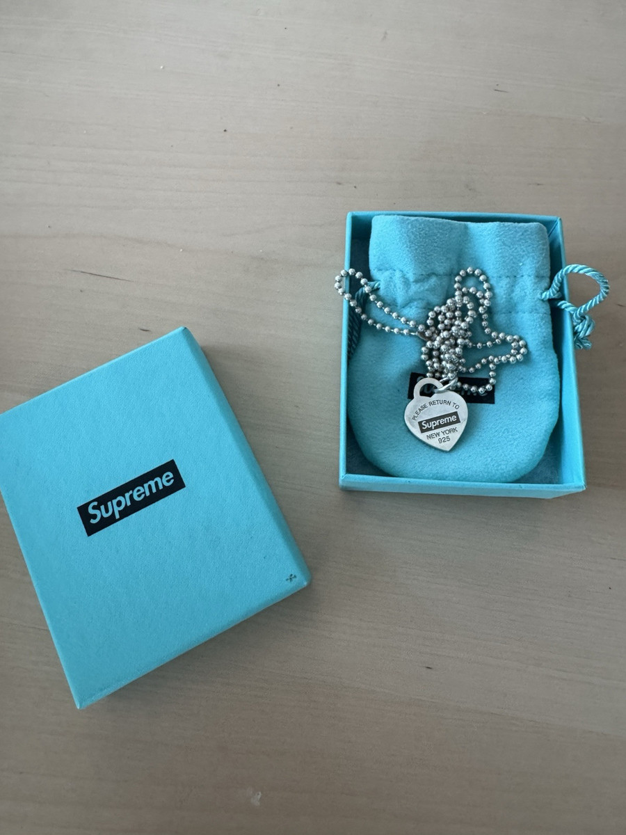 Supreme Tiffany & Co Return To Tiffany Heart Tag Pendant Supreme Tiffany & Co Return To Tiffany Heart Tag Pendant