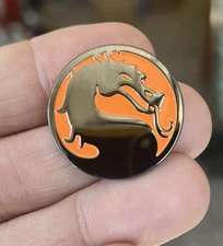 Mortal Kombat enamel pin retro video game 90s SEGA hat lapel bag Nintendo fight