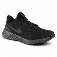 nike revolution 5 4e