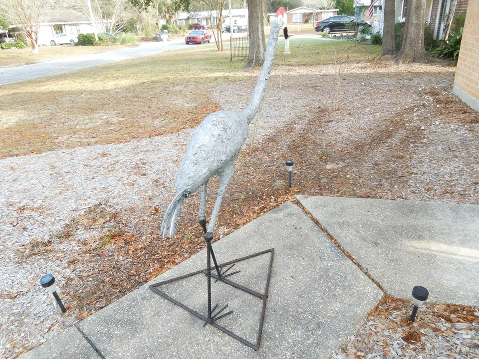 Sandhill Crane Garden Statue / Sculpture Lifesize Metal Frame Hand Made in USA - Image 4 of 4