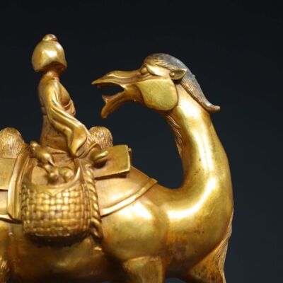 Camel 様　　22cm ❤️REGDタグ❤️アンティークチーキー　ゴールド Old Collection Treasure Copper Gilded Gold camel Statue of a maid