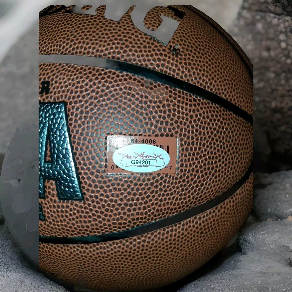 Kyrie Irving Rookie Signed Game Ball Series Basketball Jsa Coa Autograph Full Sz - Image 3 of 3