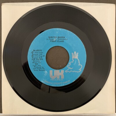 First Class- Funny How Love Can Be / Surfer Queen- 7'' Vinyl Single (UK Records)