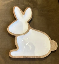 Cute wood serving platter Easter Bunny Shaped New Glossing White Center
