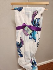 DISNEY STITCH THROW BLANKET JETE 60in x 70in NWT 152cm x 178cm 100 POLYESTER