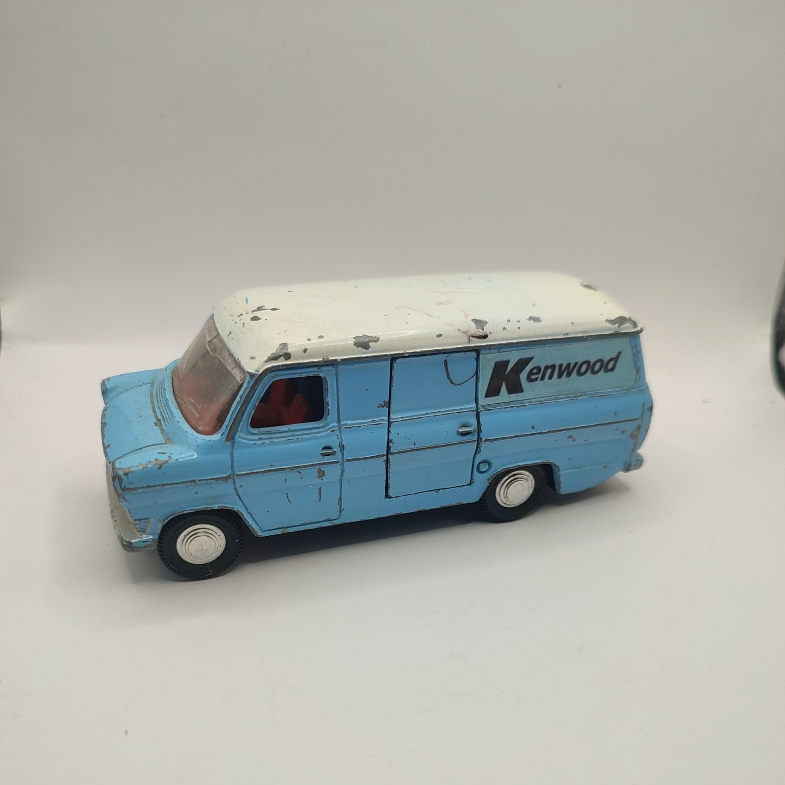 Dinky 407, Ford Transit - Free Price Guide & Review