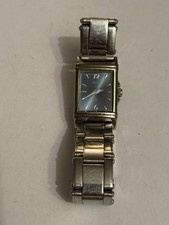 Accurist - Rectangular silver metal ladies wristwatch - Untested